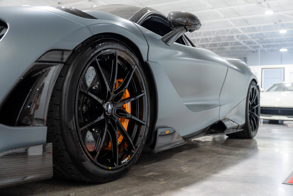 Used 2021 McLaren 765LT photo 21