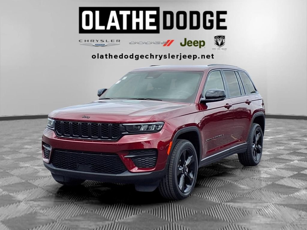 Used 2023 Jeep Grand Cherokee Altitude