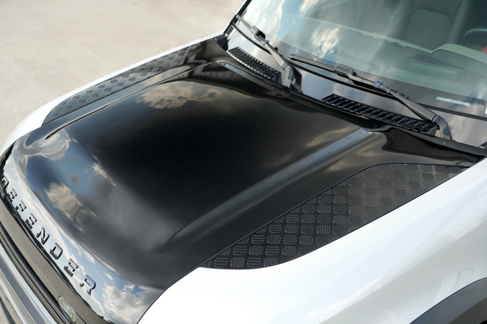 2023 Land Rover Defender 110 X