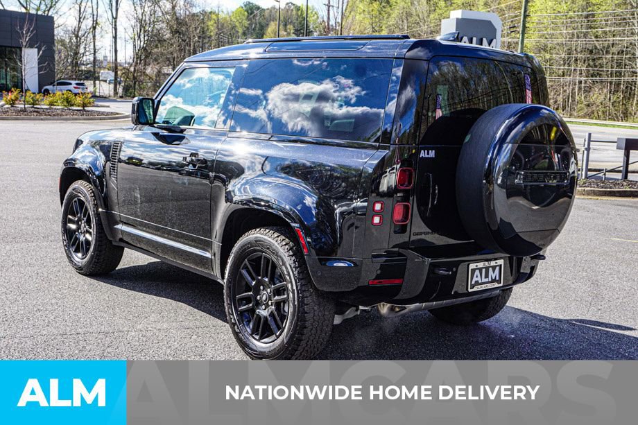 2024 Land Rover Defender 90 X-Dynamic SE