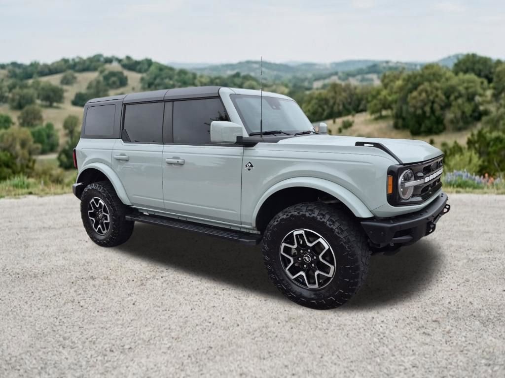 2023 Ford Bronco Outer Banks