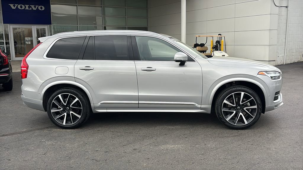 2023 Volvo Xc90 B6 Plus