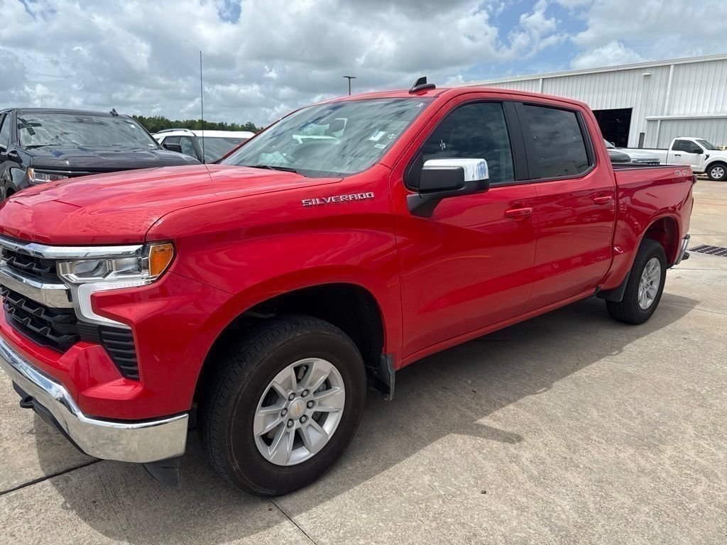 2025 Chevrolet Silverado 1500 4WD Crew Cab 147" LT w/1LT for sale in Rosenberg, TX