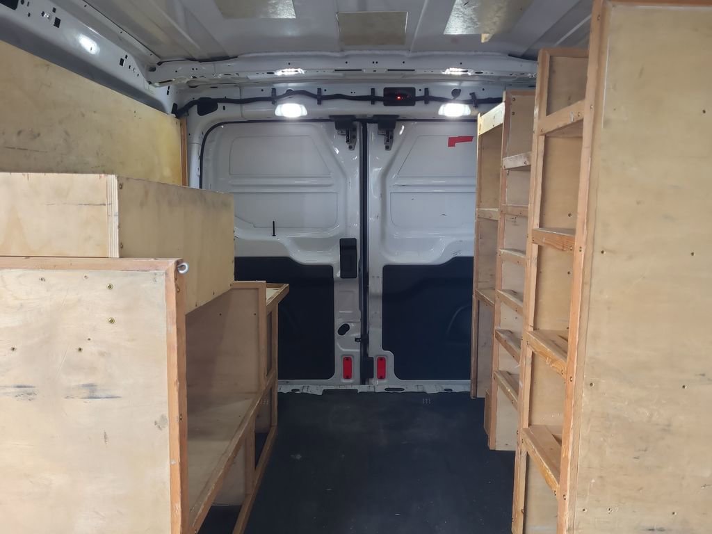 2018 Ford Transit 250 130" Low Roof