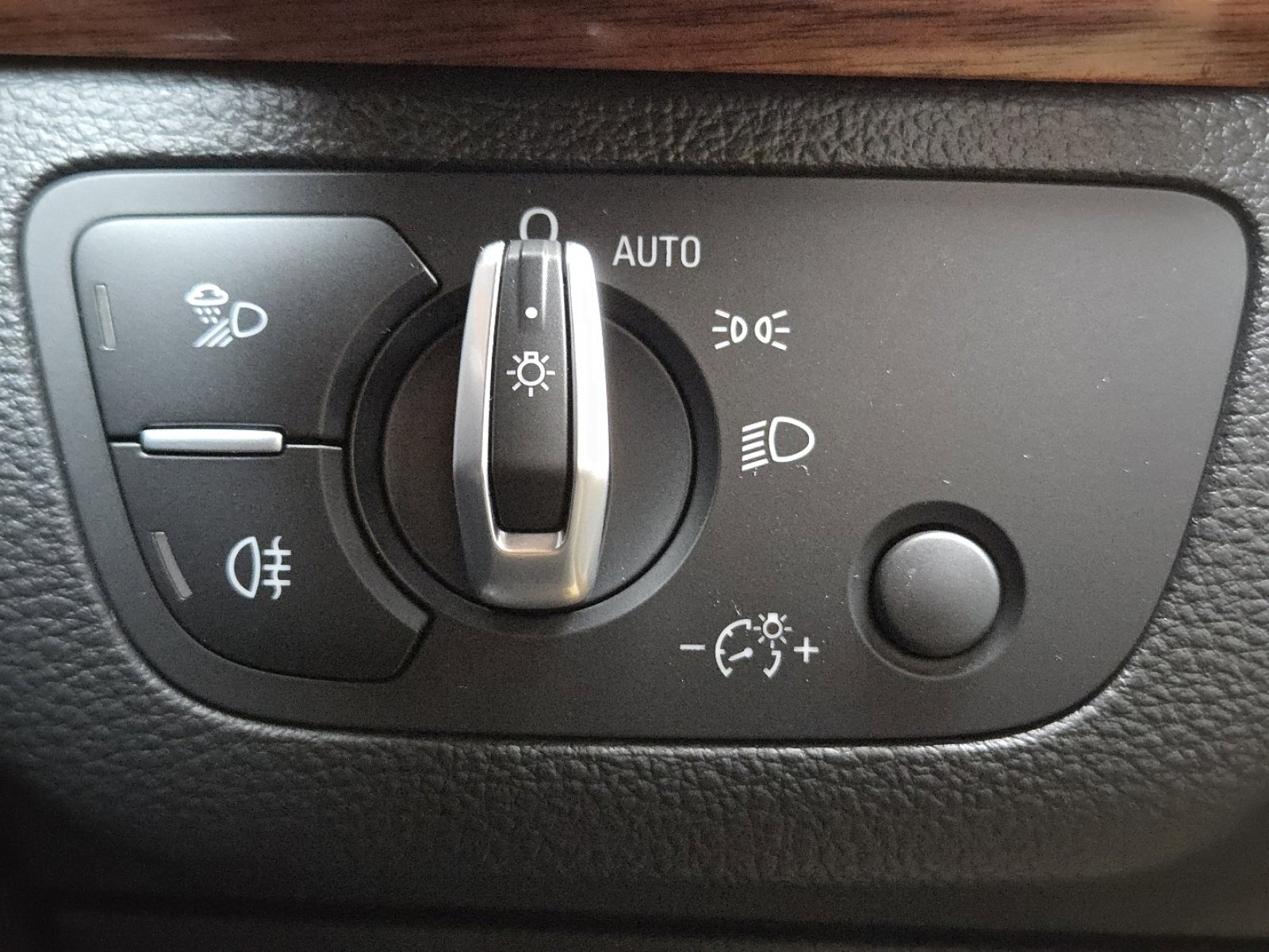 2023 Audi Q5 2.0T Premium