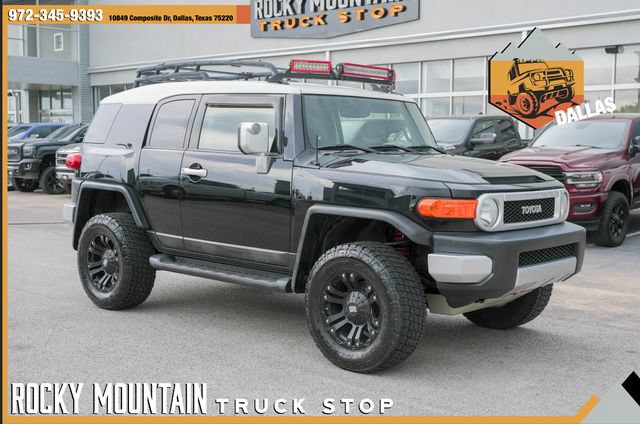 Used 2014 Toyota FJ Cruiser 4WD w/ Upgrade Package
