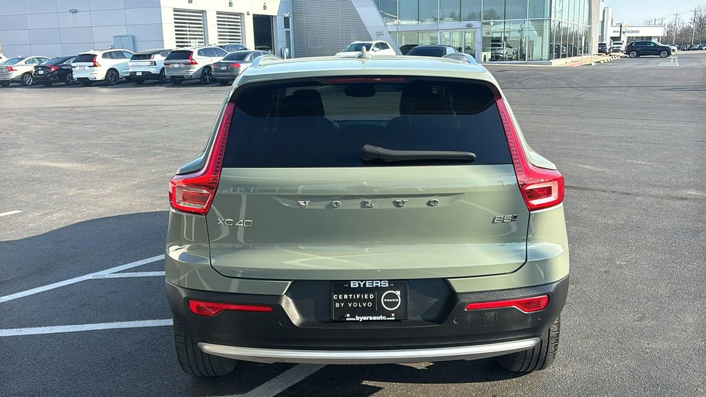 2024 Volvo Xc40 B5 Core