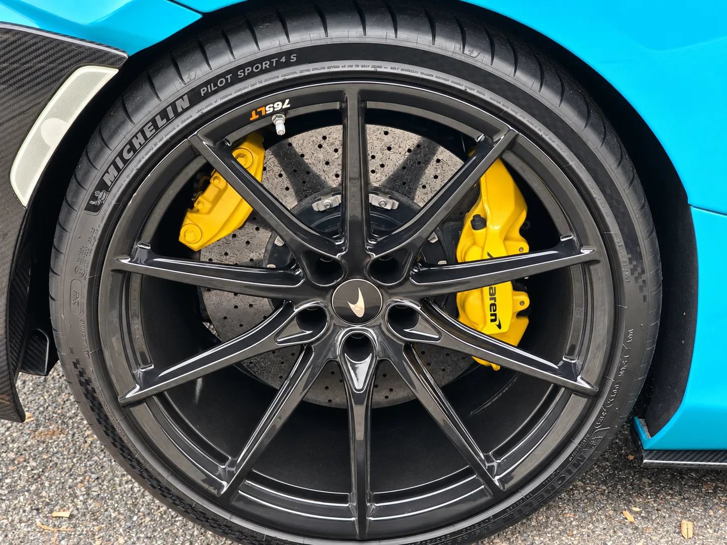 Used 2019 McLaren 720S photo 25
