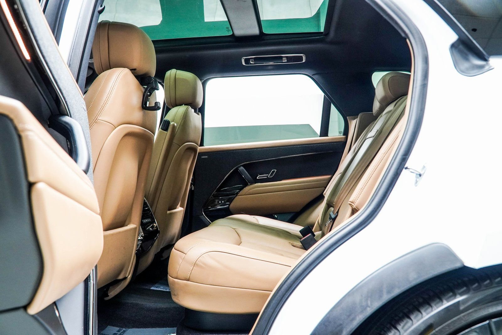 2023 Land Rover Range Rover Sport SE