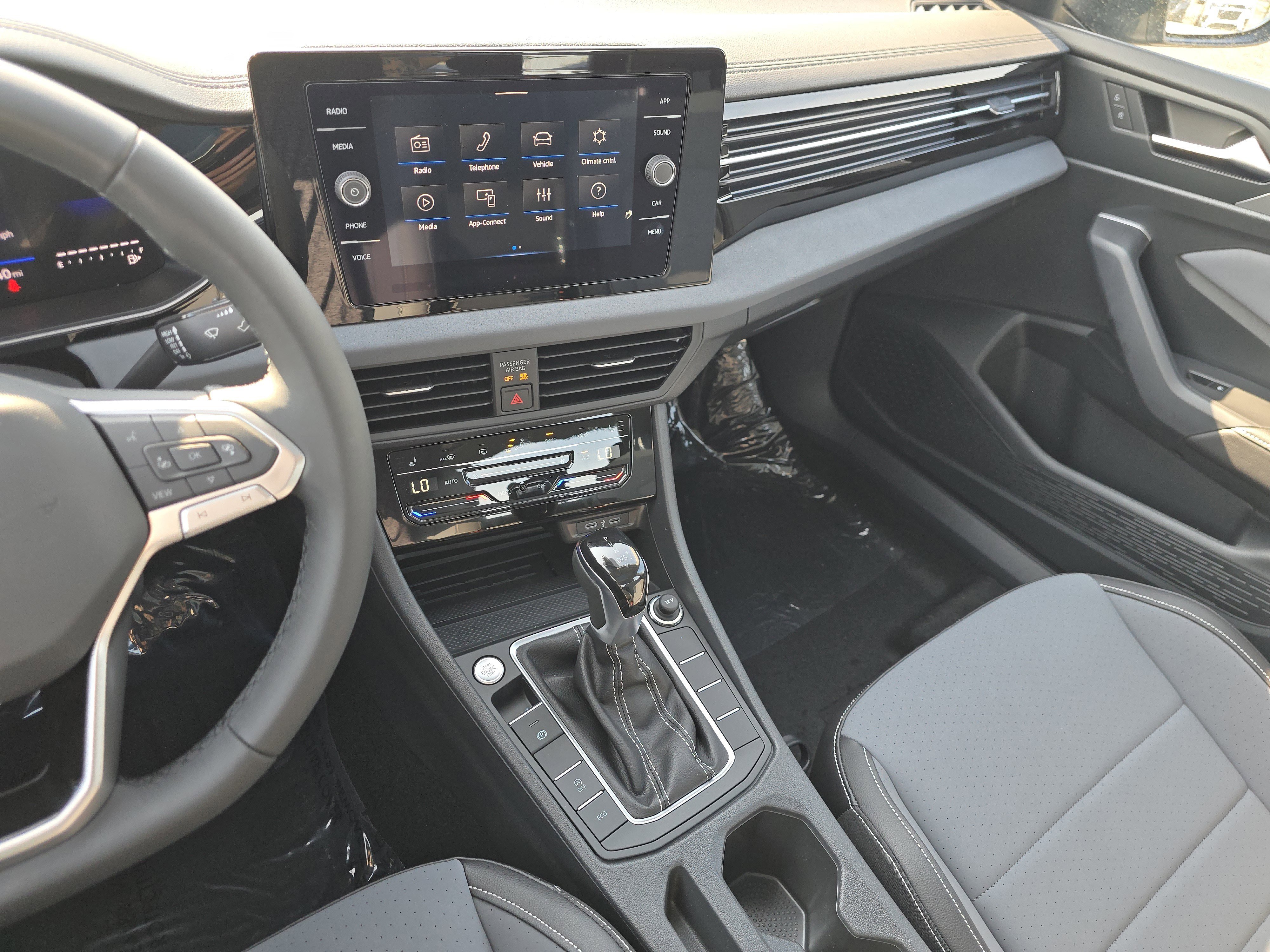 2026 Volkswagen Jetta SE