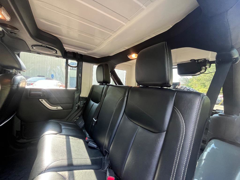 2014 Jeep Wrangler Unlimited Sahara