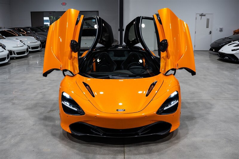 Used 2019 McLaren 720S Performance photo 33