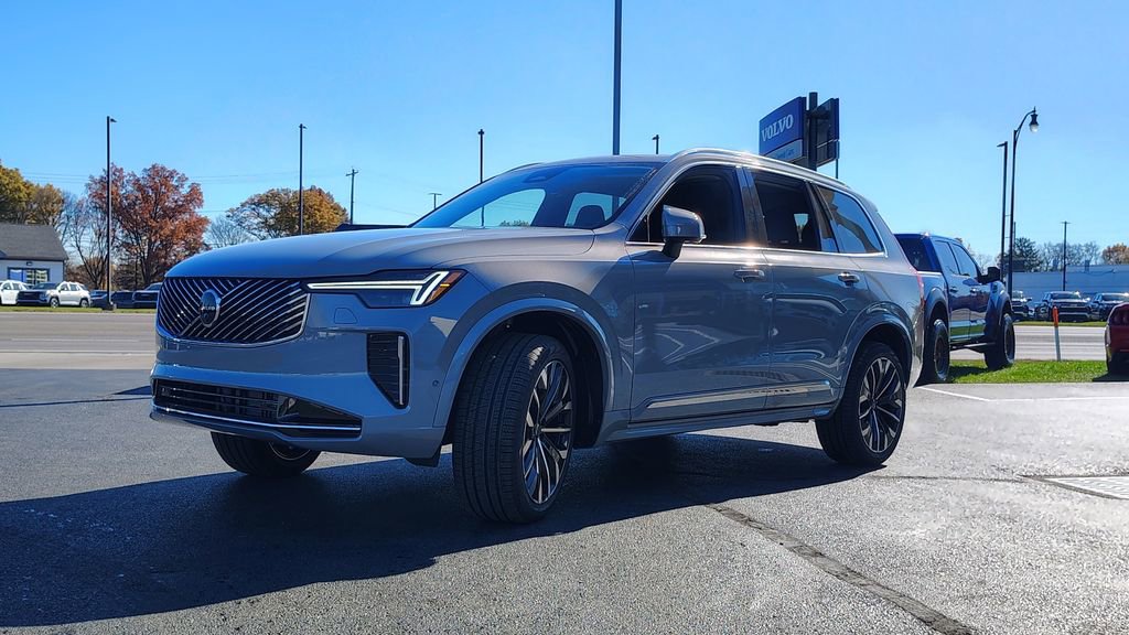 2026 Volvo Xc90 B6 Plus