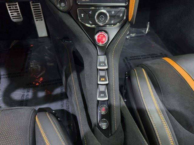 Used 2018 McLaren 720S photo 58