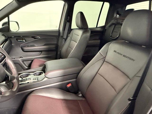 2025 Honda Ridgeline Black Edition