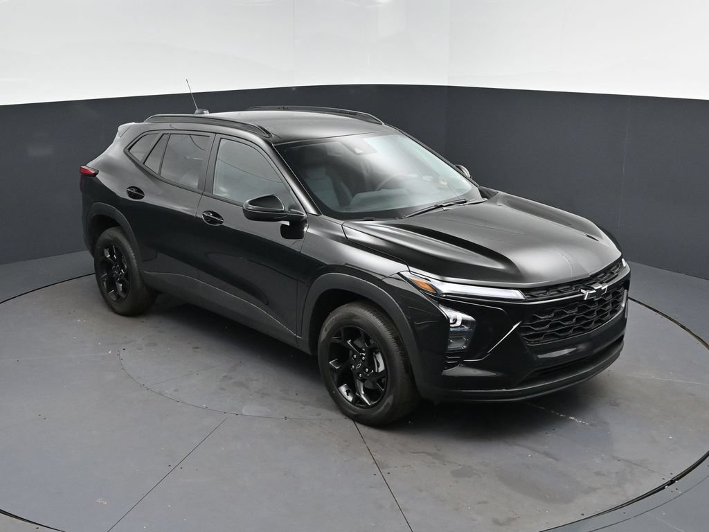 Used 2026 Chevrolet Trax LT w/ Driver Confidence Package