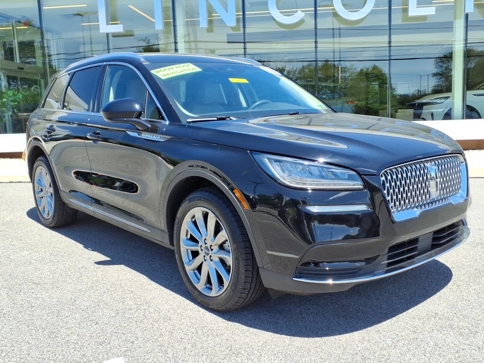 Certified 2022 Lincoln Corsair AWD w/ Premium Package