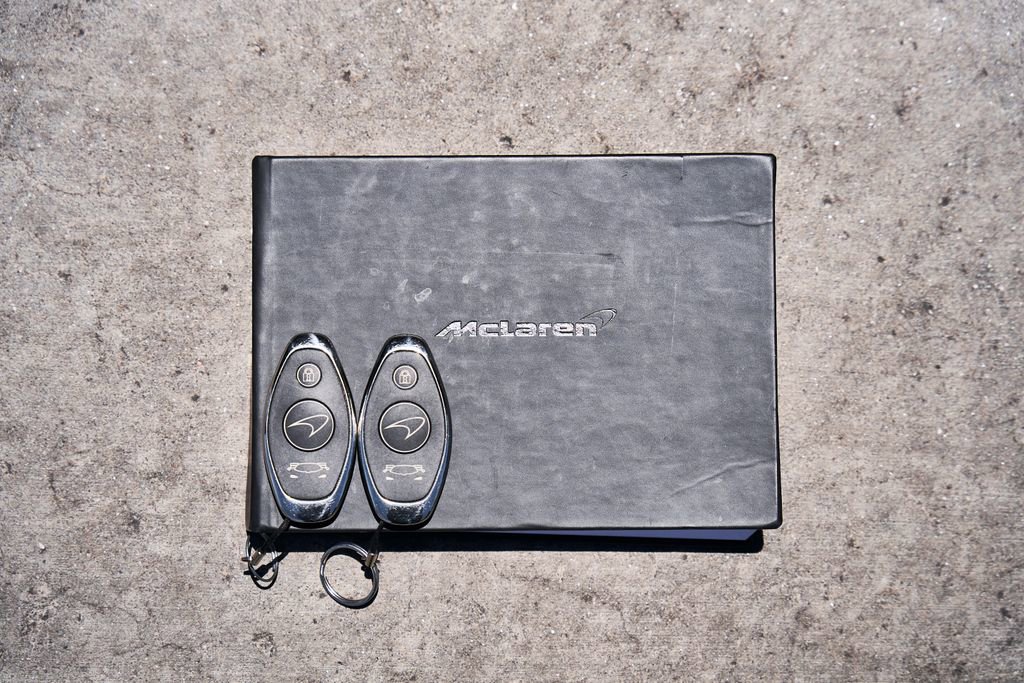 Used 2019 McLaren Senna photo 80