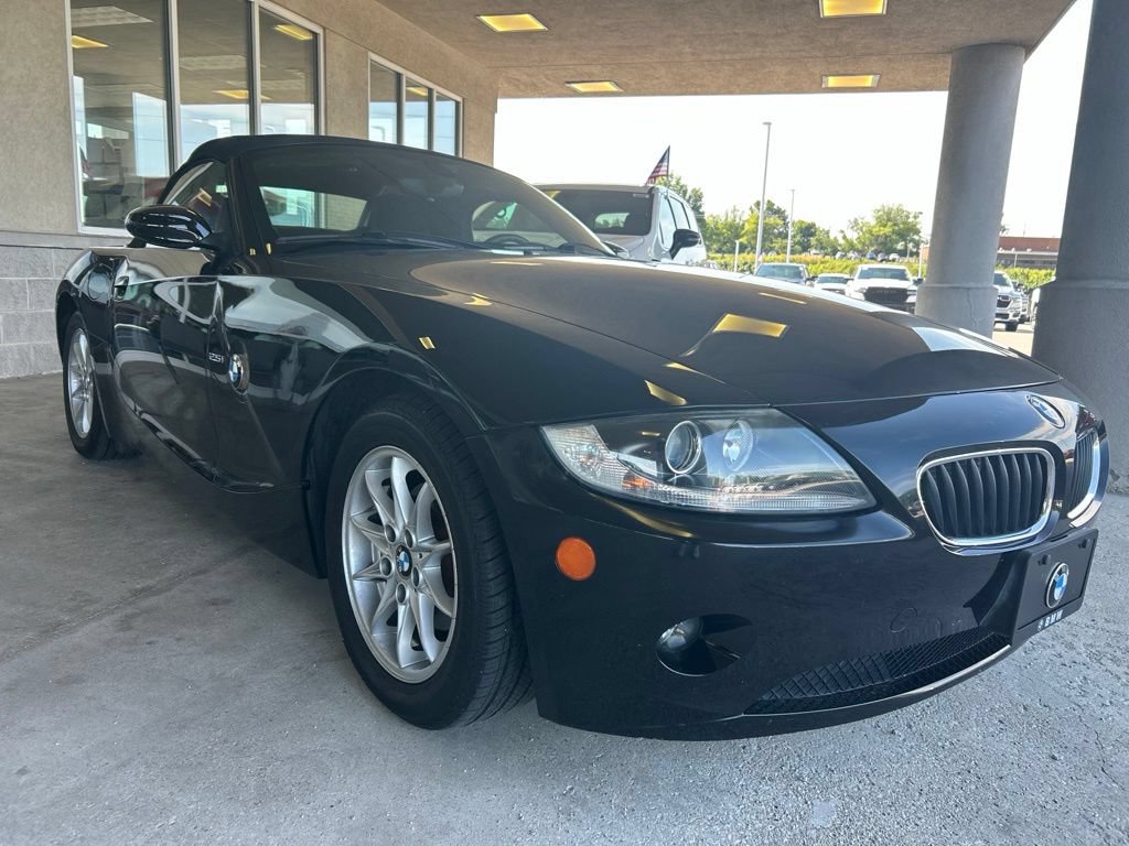 Used 2005 BMW Z4 2.5i