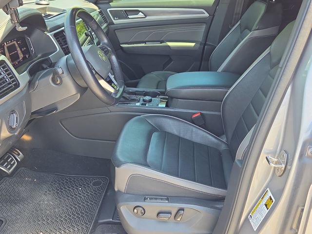 2022 Volkswagen Atlas Cross Sport SEL Premium R-Line