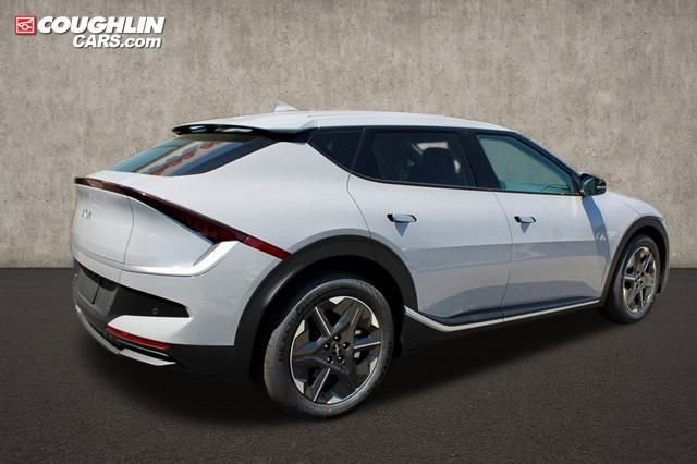 2025 Kia EV6 Light