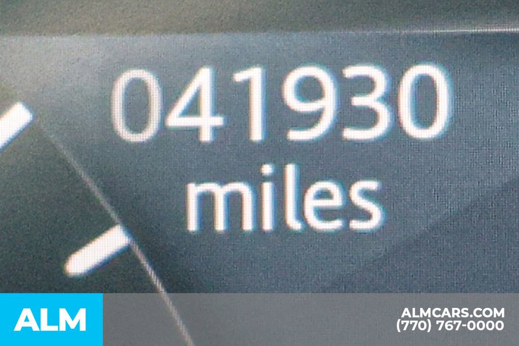 2022 Land Rover Defender 110 X-Dynamic SE