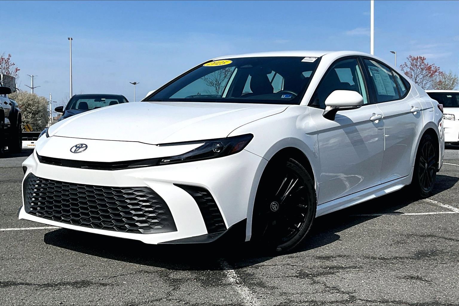 Used 2025 Toyota Camry SE