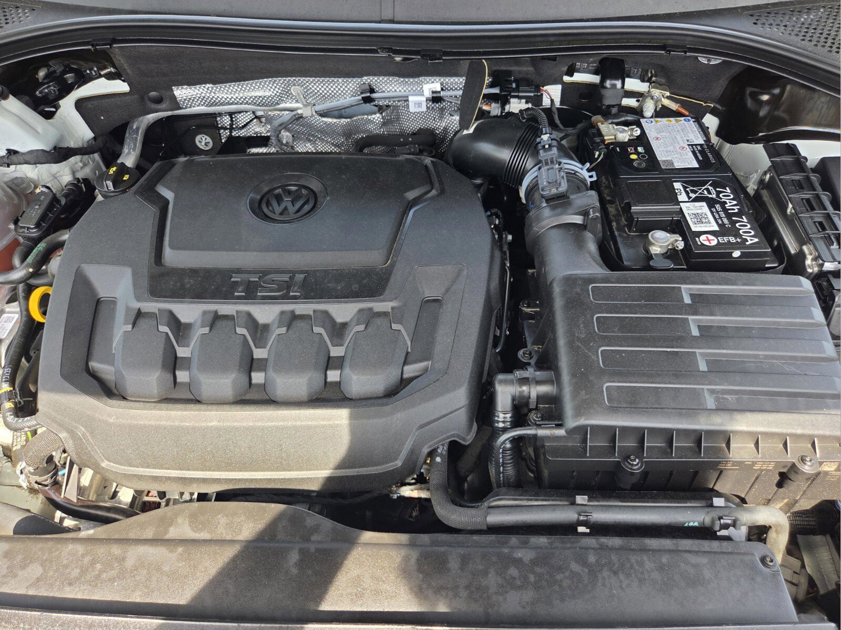 2024 Volkswagen Tiguan SE R-Line