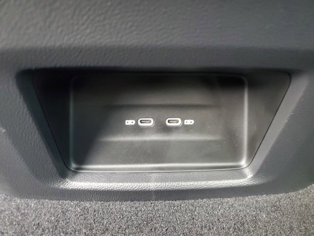 2025 Volkswagen Atlas Cross Sport SE