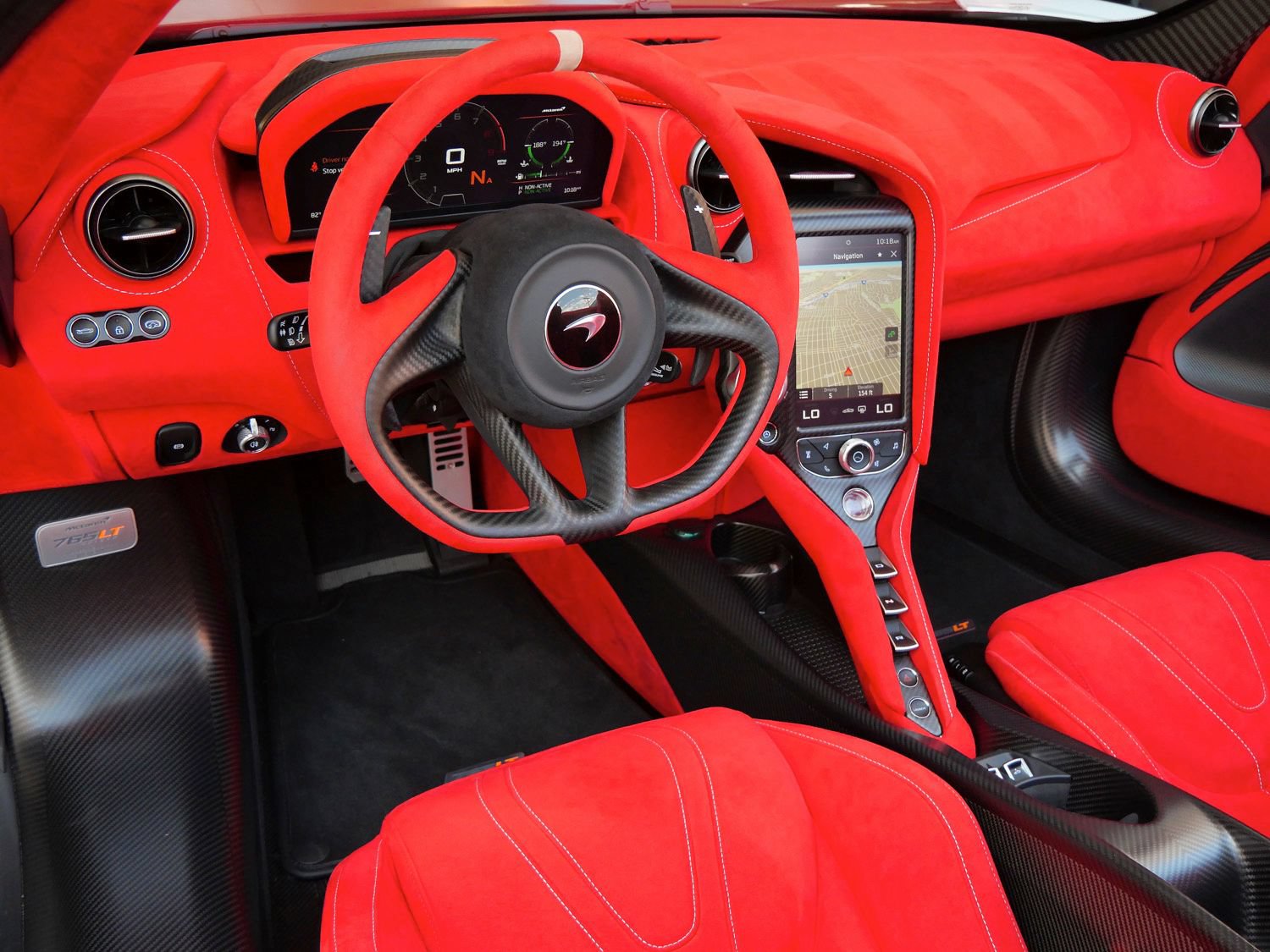 Used 2022 McLaren 765LT photo 8