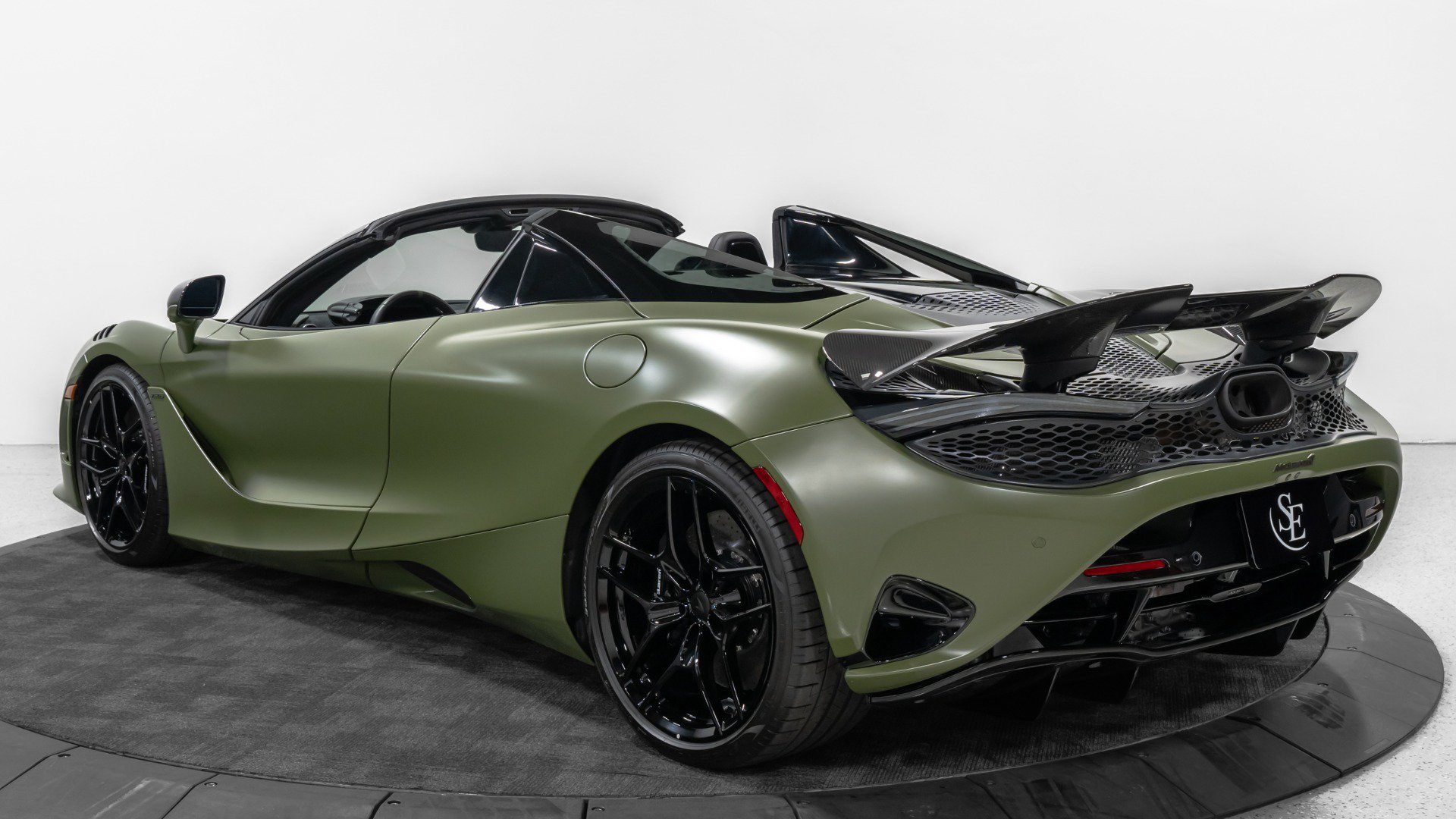 Used 2026 McLaren 750S Spider photo 6