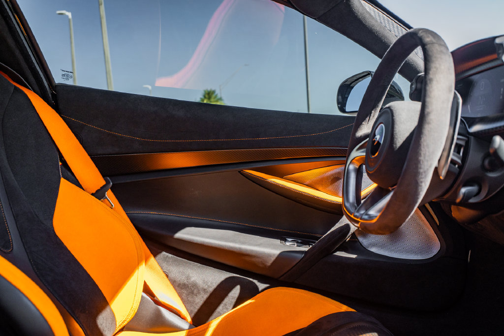 Used 2024 McLaren 750S photo 27