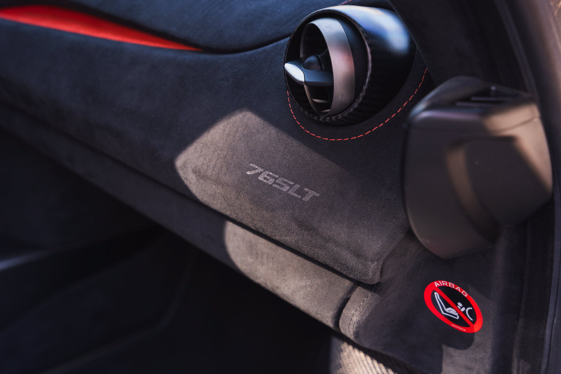 Used 2021 McLaren 765LT photo 86