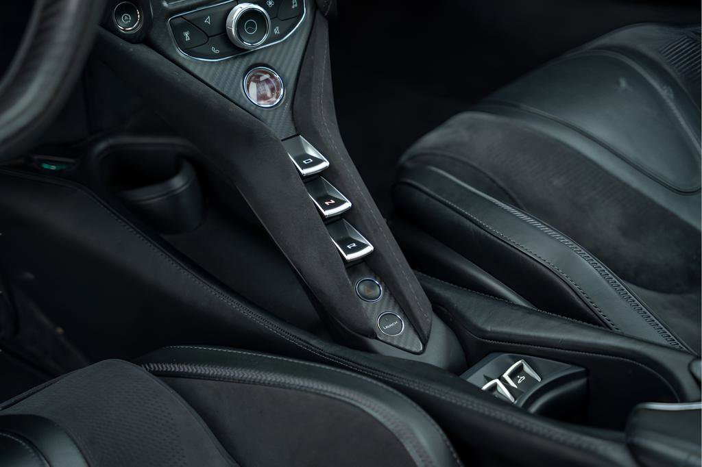 Used 2019 McLaren 720S Luxury photo 48