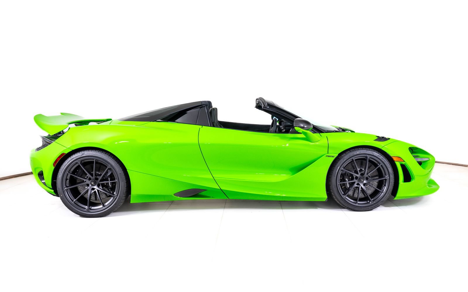New 2027 McLaren 750S Spider photo 8