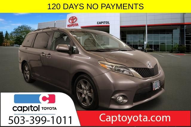 Certified 2017 Toyota Sienna SE Premium