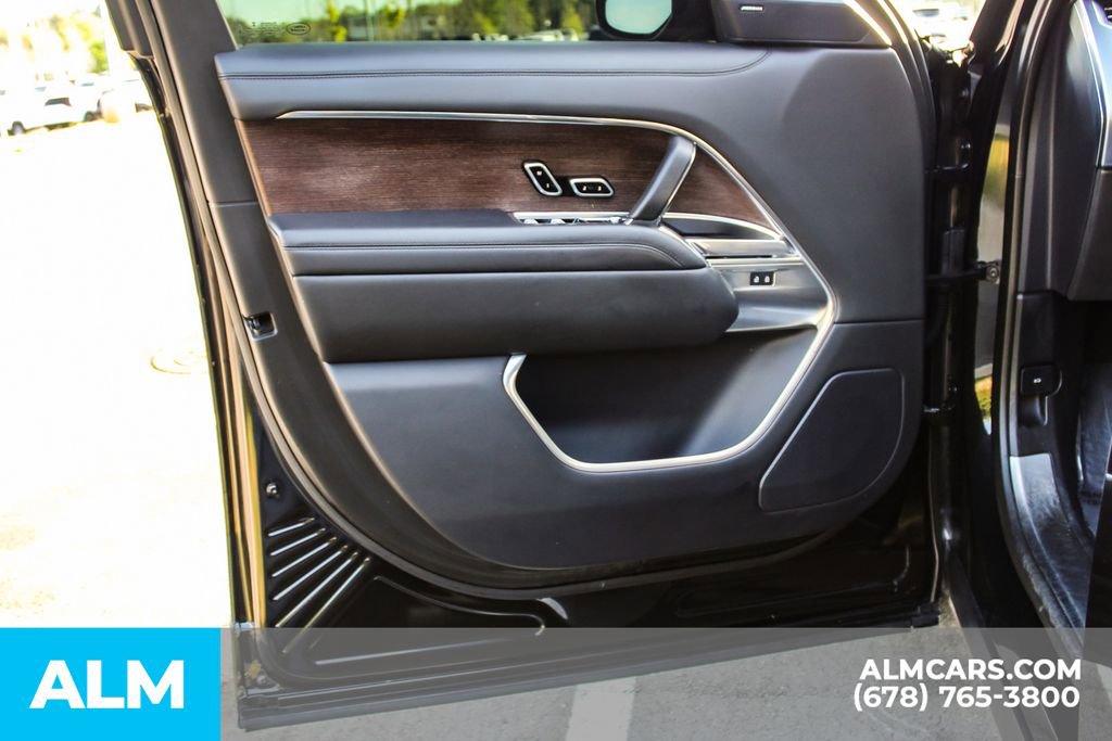 2023 Land Rover Range Rover Long Wheelbase SE