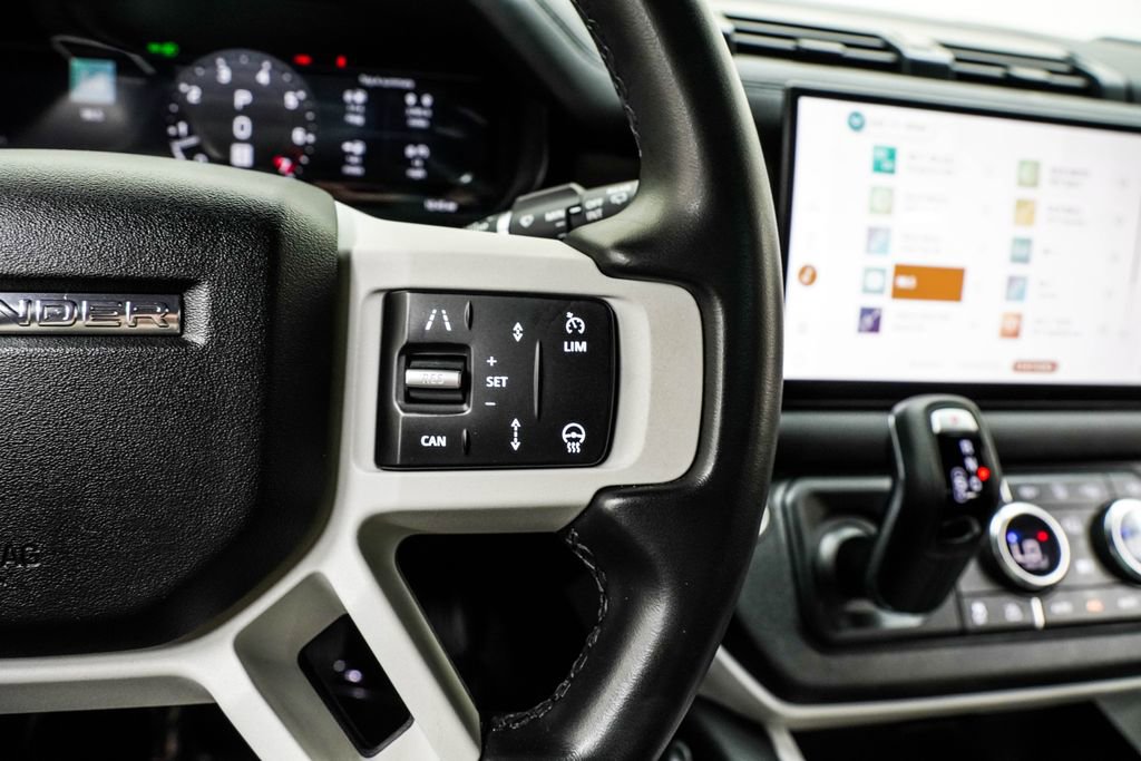 2025 Land Rover Defender 110 S