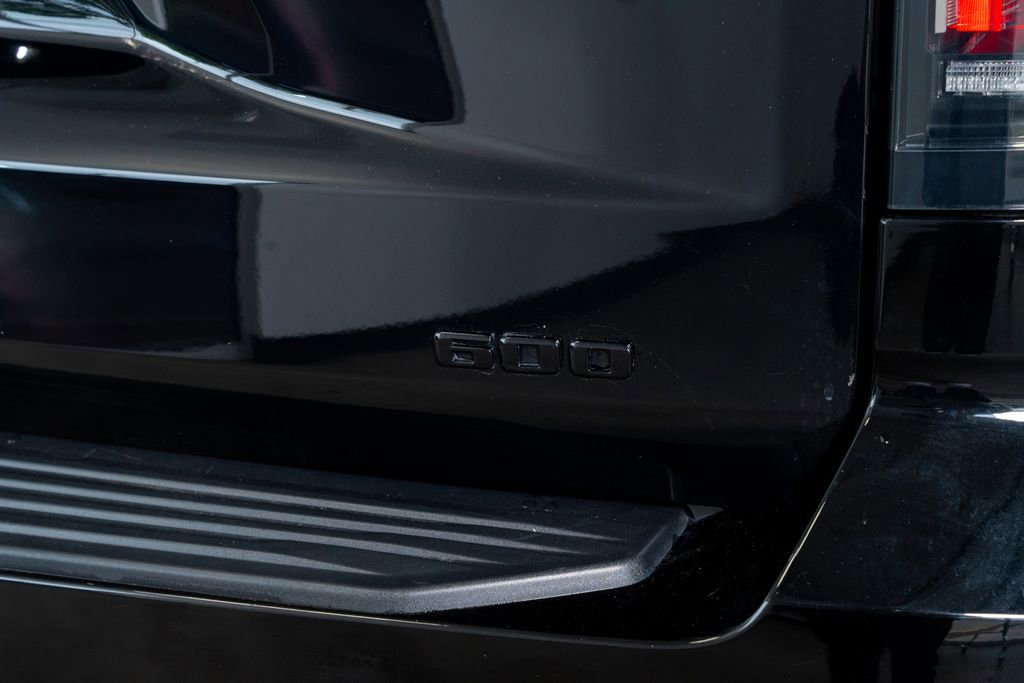 2025 Cadillac Escalade Premium Luxury