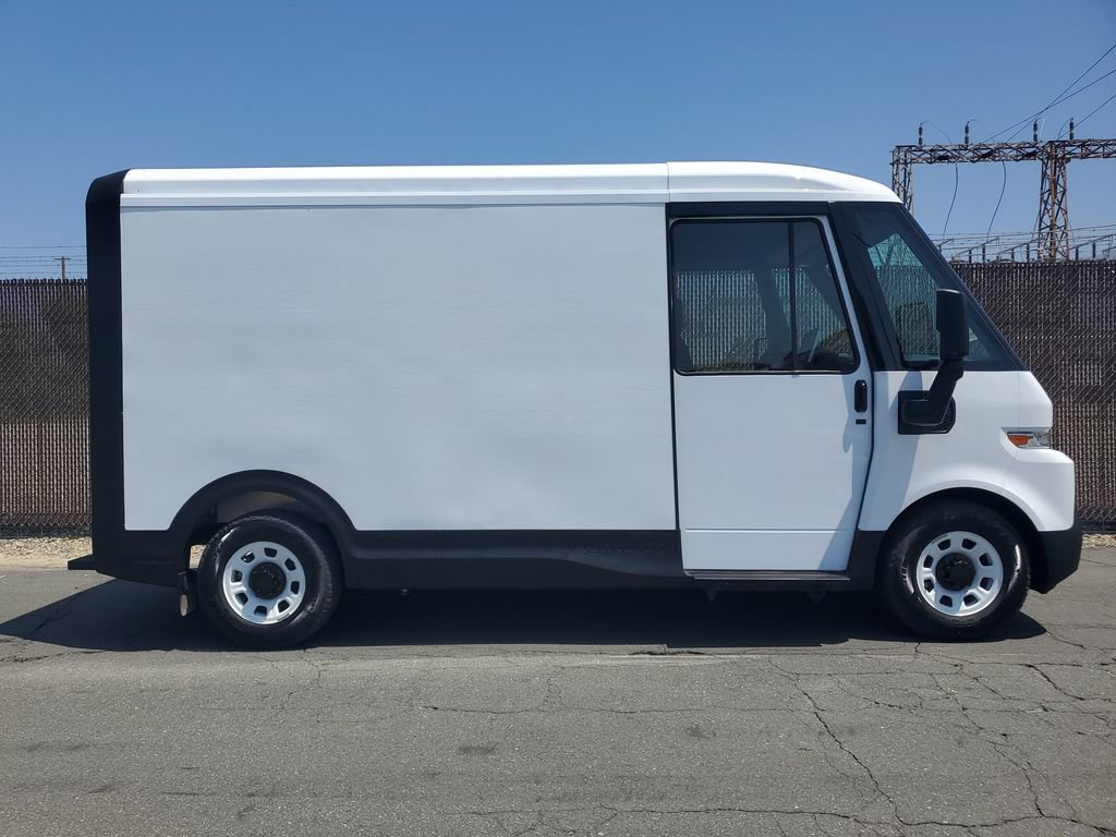 New 2025 Chevrolet Brightdrop 400