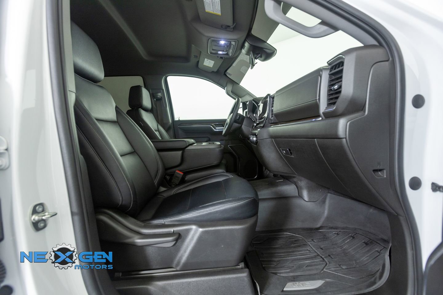 2023 GMC Sierra 1500 SLE