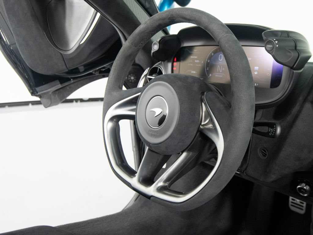 Used 2024 McLaren 750S Spider photo 32