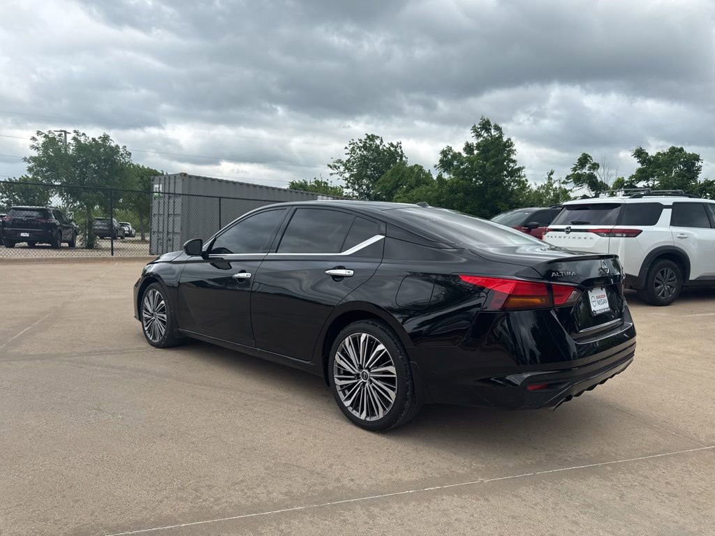 2024 Nissan Altima 2.5 SL