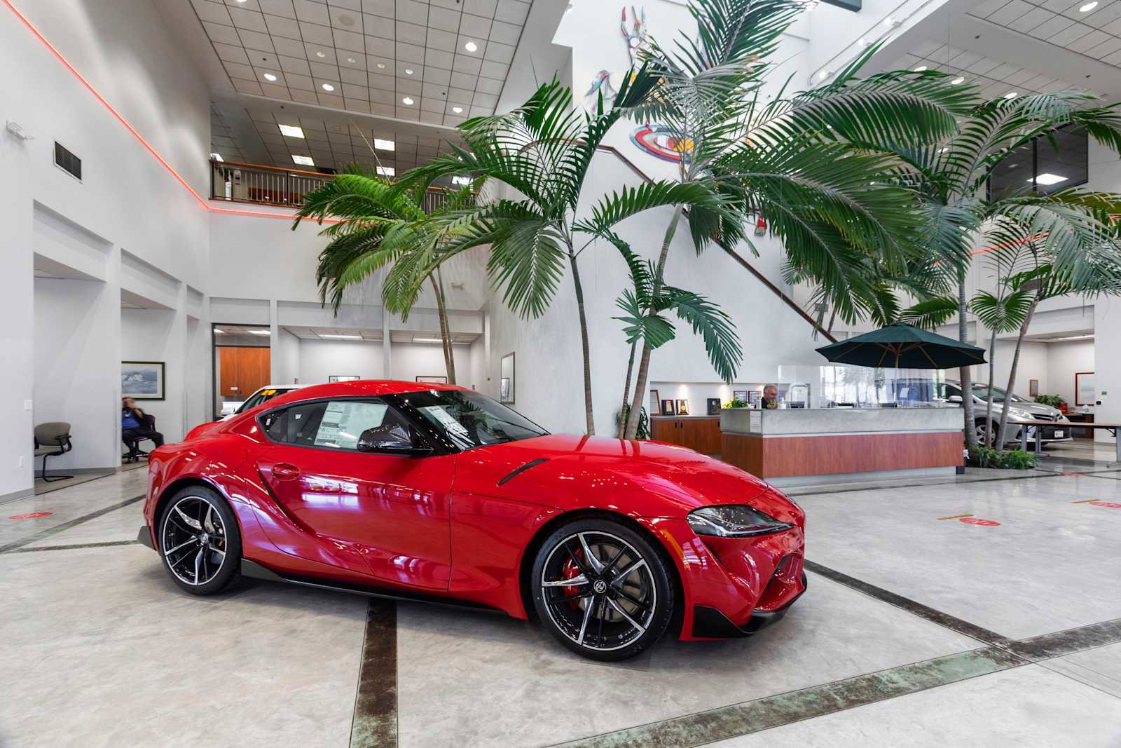 2023 Toyota RAV4 XSE