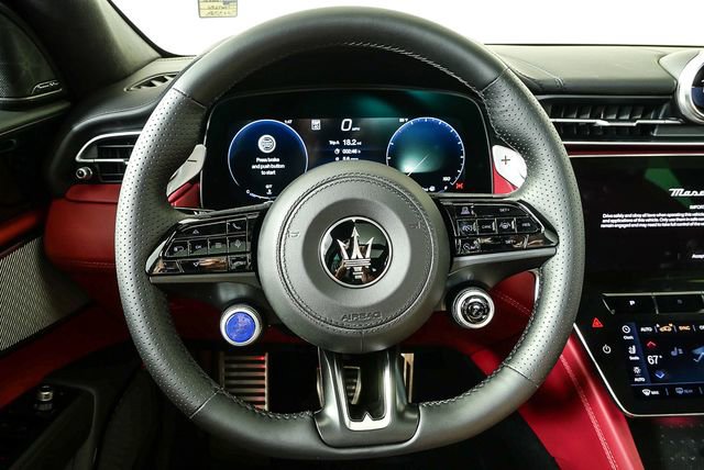 2026 Maserati Grecale Modena