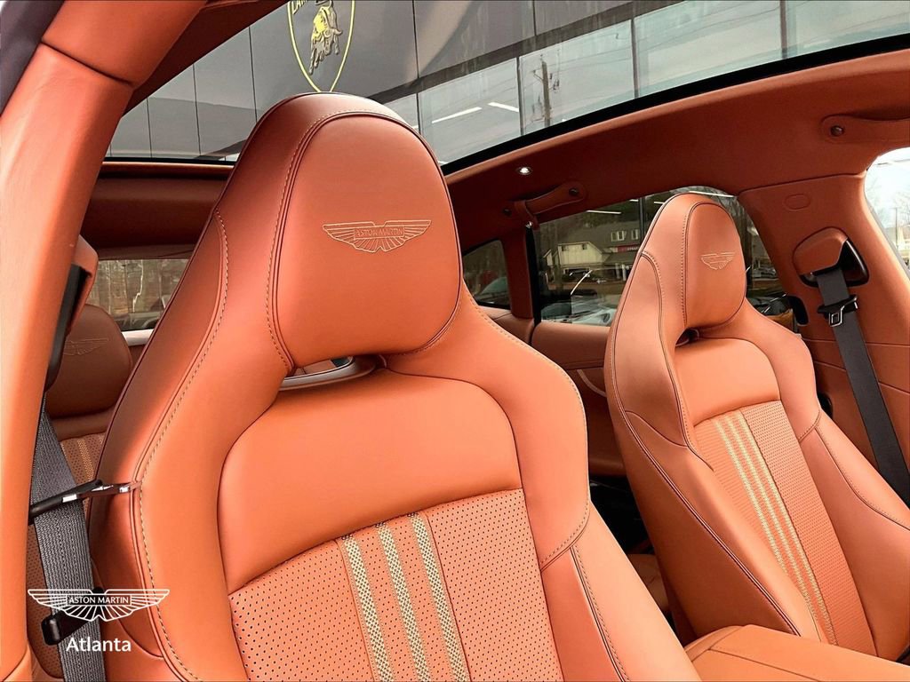 2026 Aston Martin DBX 707