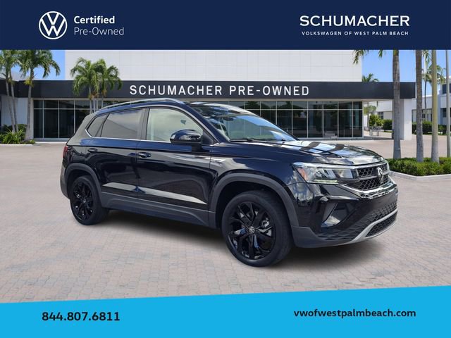 Certified 2023 Volkswagen Taos SE w/ Panoramic Sunroof Package