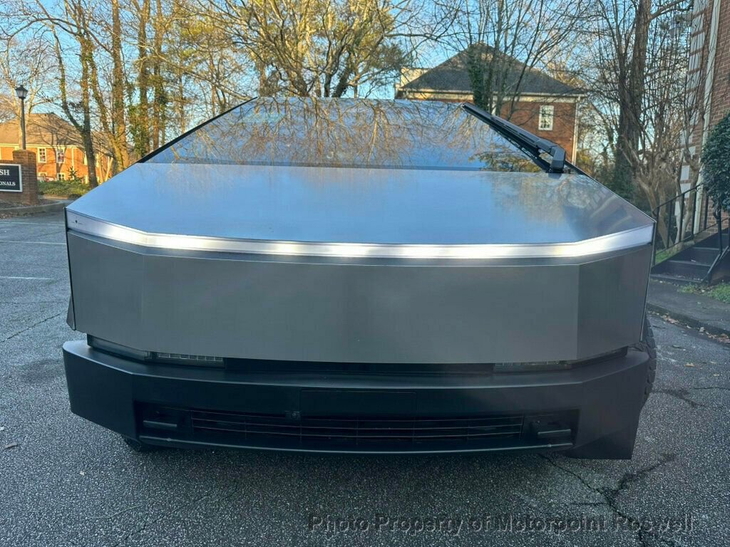 2024 Tesla Cybertruck AWD Crew Cab