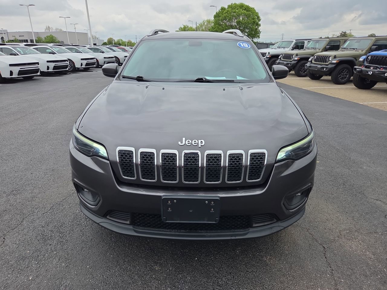 2019 Jeep Cherokee Latitude Plus