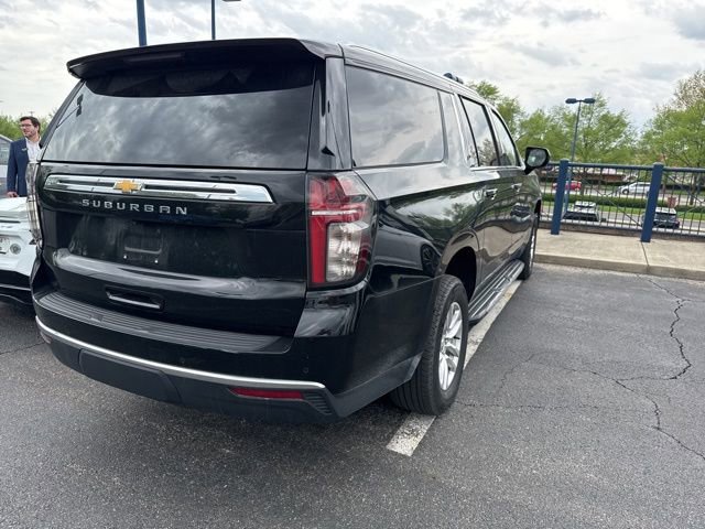 2023 Chevrolet Suburban LS